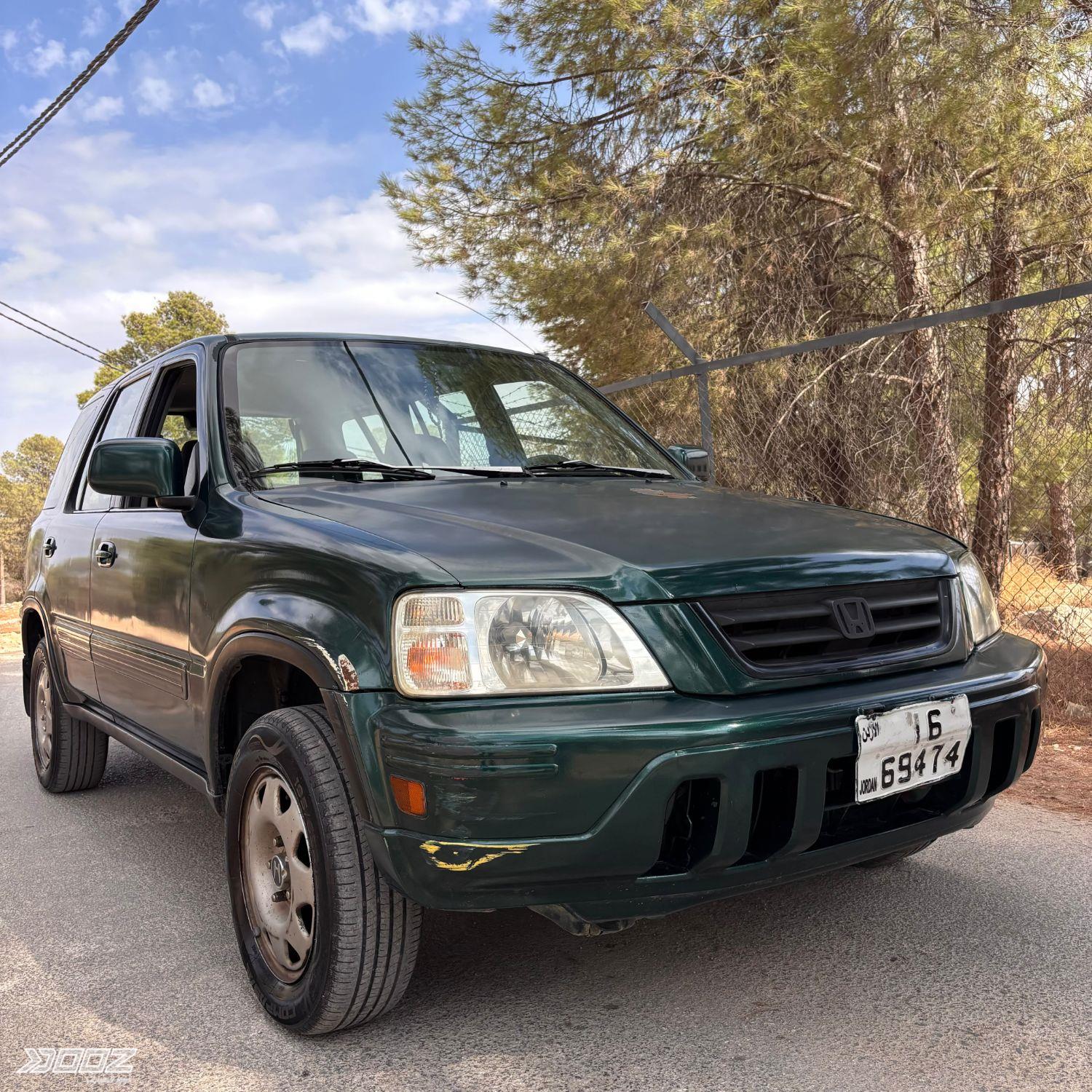 Honda CR-V 2000 for sale in Jerash