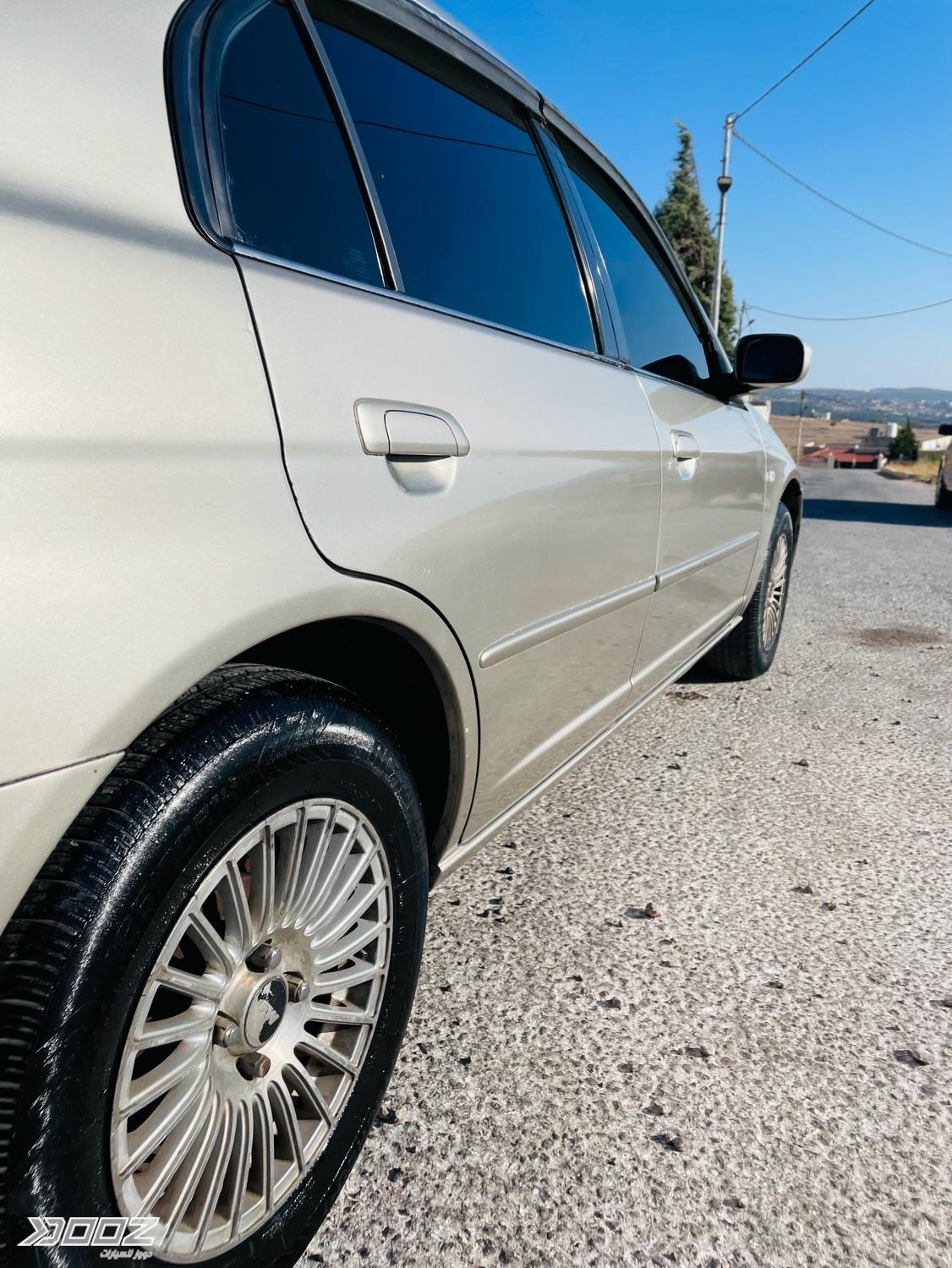 Honda Civic 2004 for sale in Amman