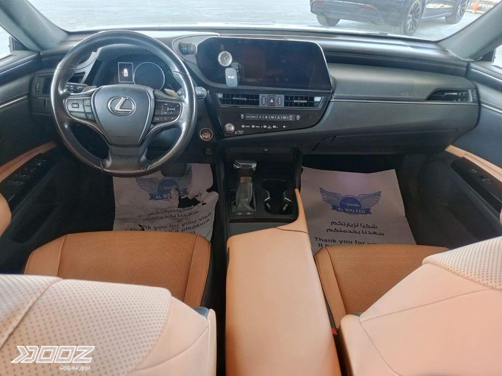 Lexus ES300H 2022 for sale in Amman