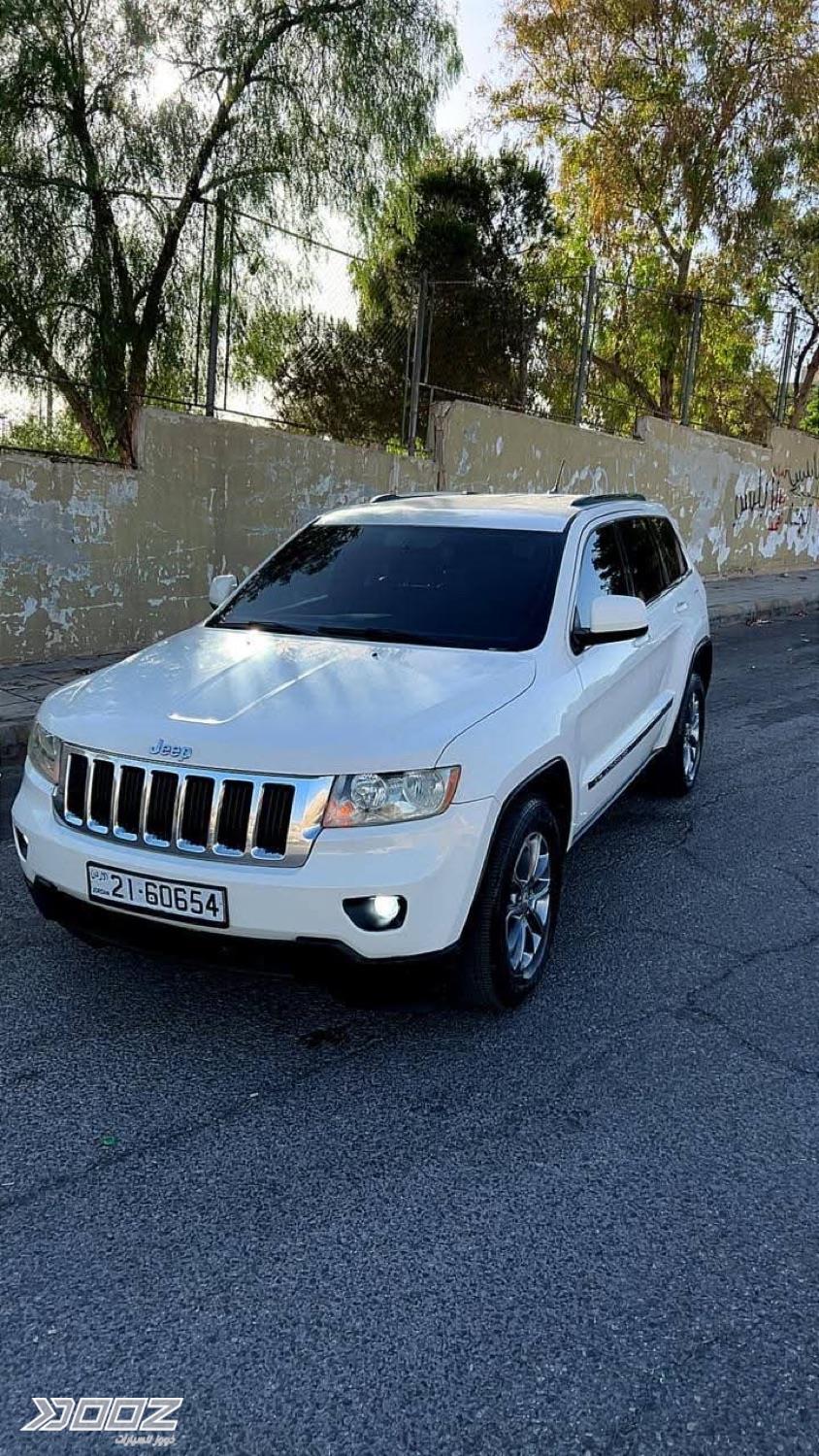 Jeep Grand Cherokee 2011 for sale in Amman