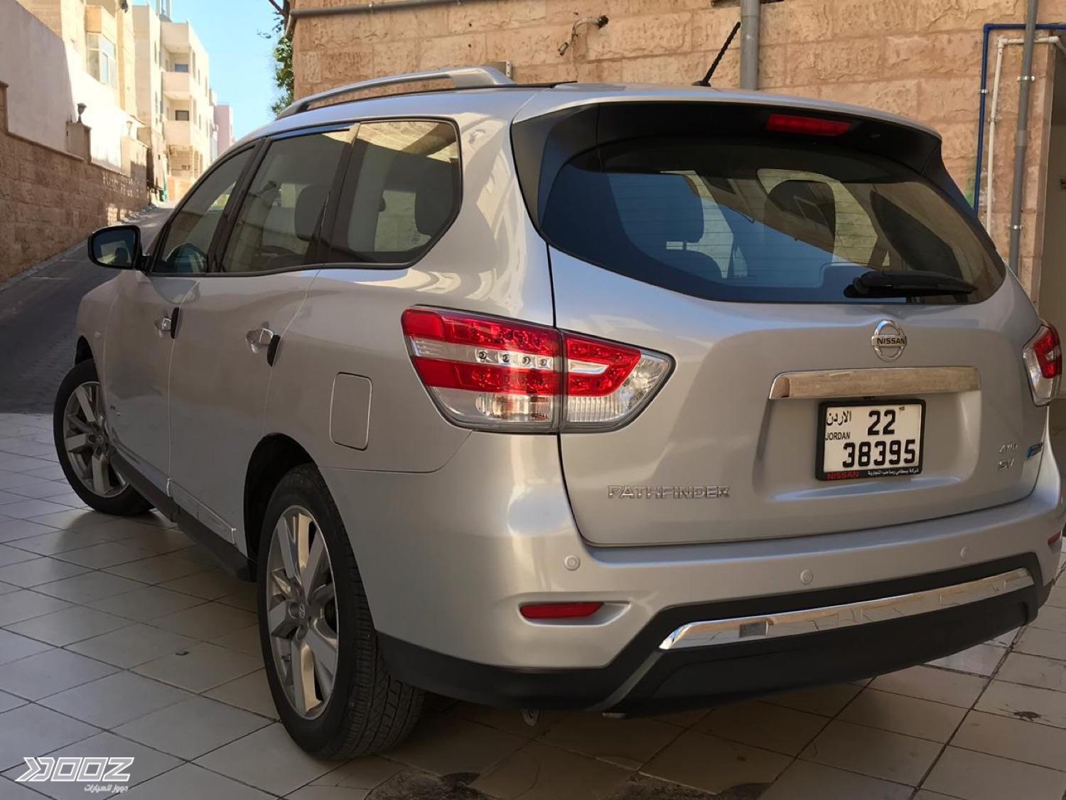 Nissan Pathfinder 2017 for sale in Aqaba