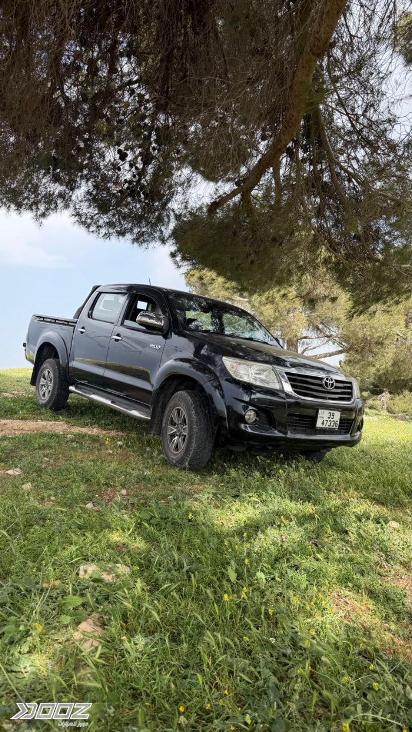 تويوتا Hilux 2015 للبيع في إربد