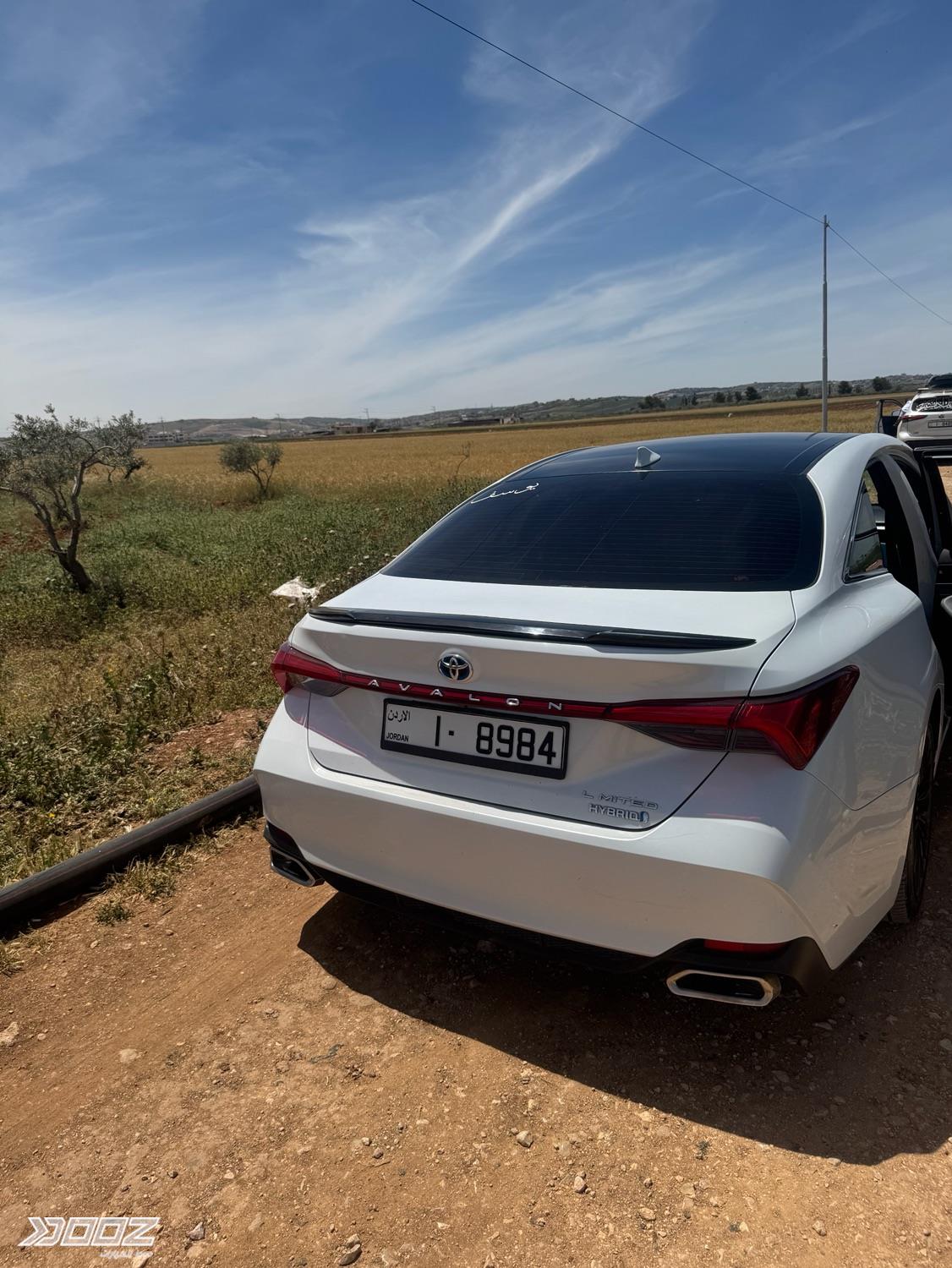 Toyota Avalon 2019 for sale in Zarqa