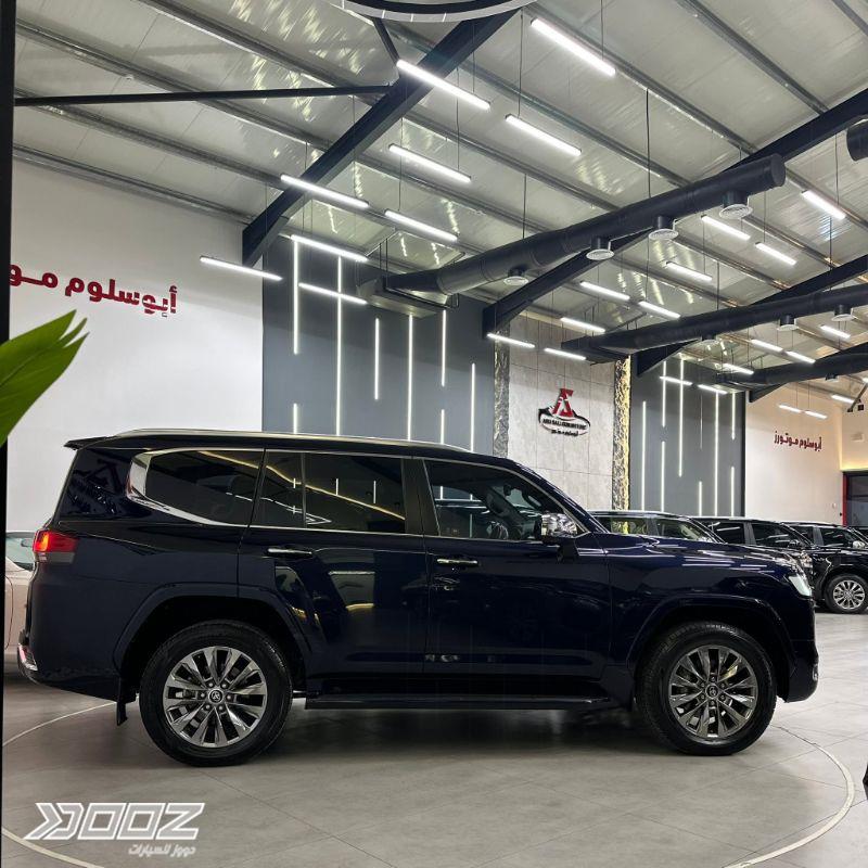 Toyota Land Cruiser 2022 for sale in Zarqa-freezone