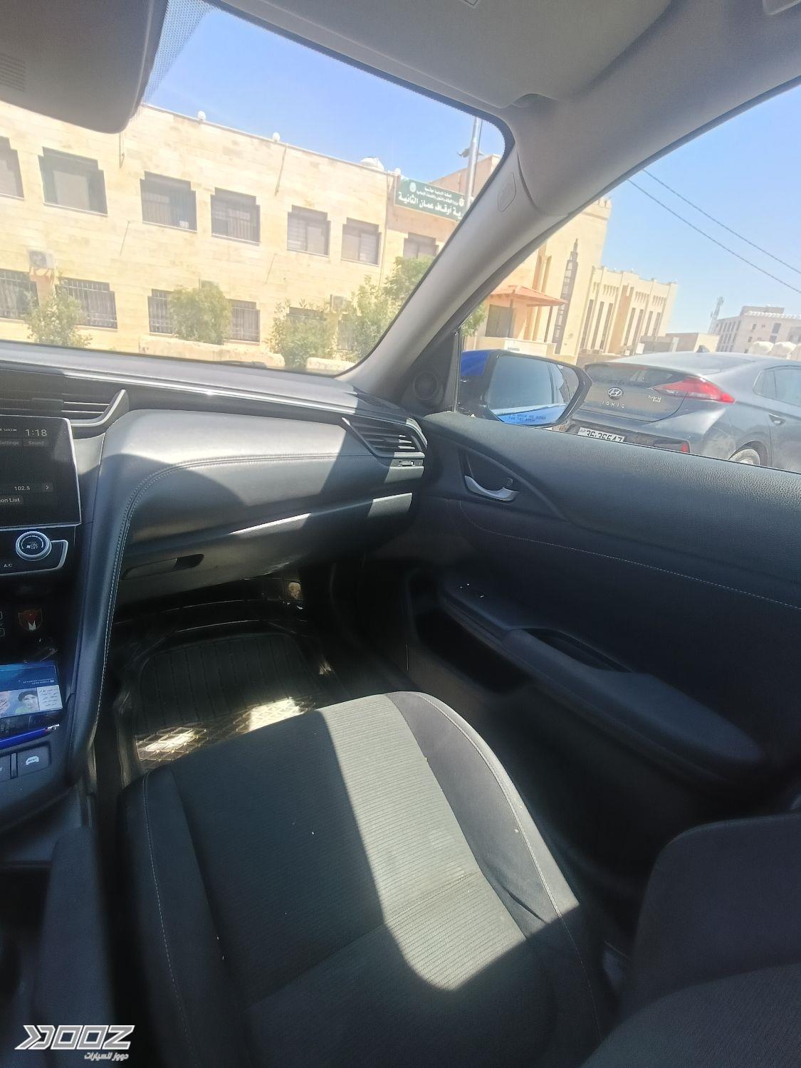 Honda Insight 2019 for sale in Ajloun