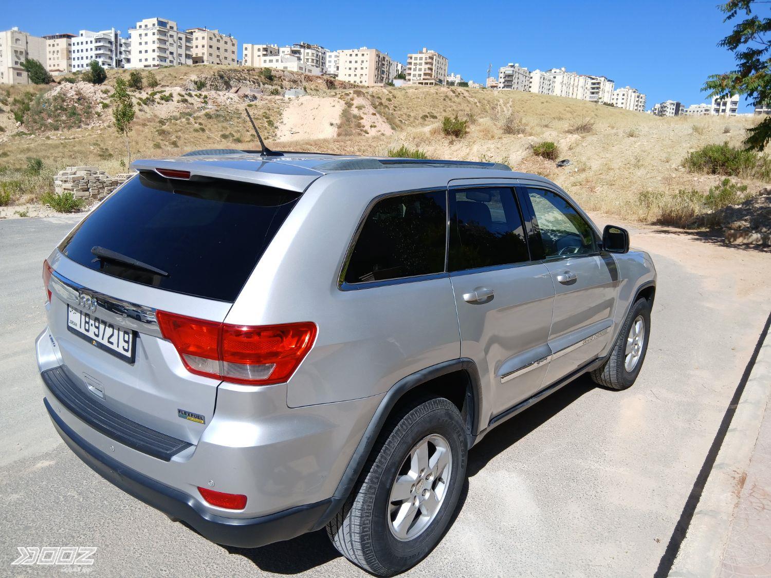 Jeep Grand Cherokee 2012 for sale in Amman