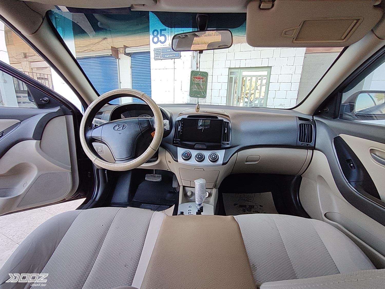 Hyundai Elantra 2009 for sale in Mafraq