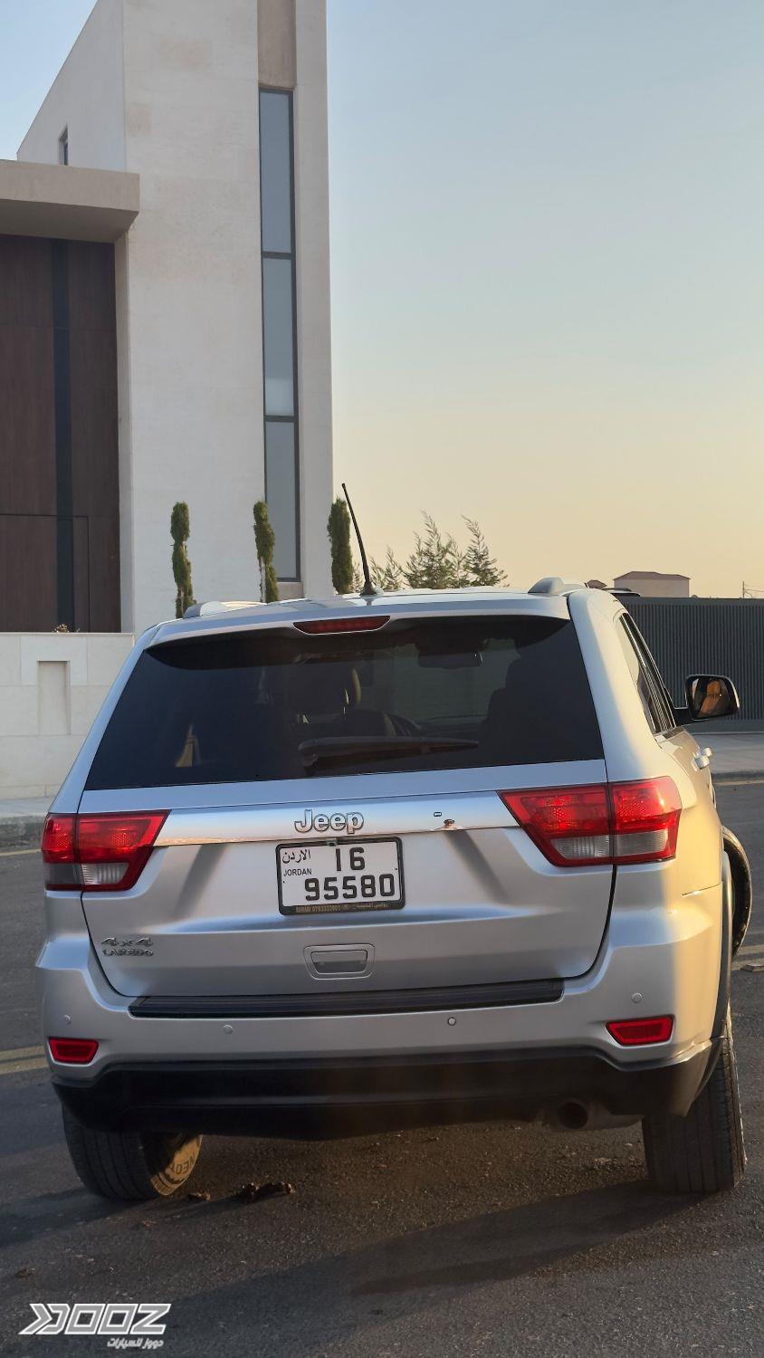 Jeep Grand Cherokee 2011 for sale in Amman