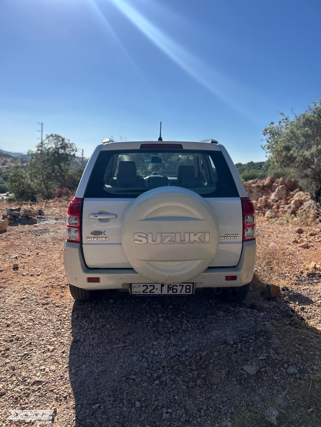 Suzuki Grand Vitara 2015 for sale in Ajloun