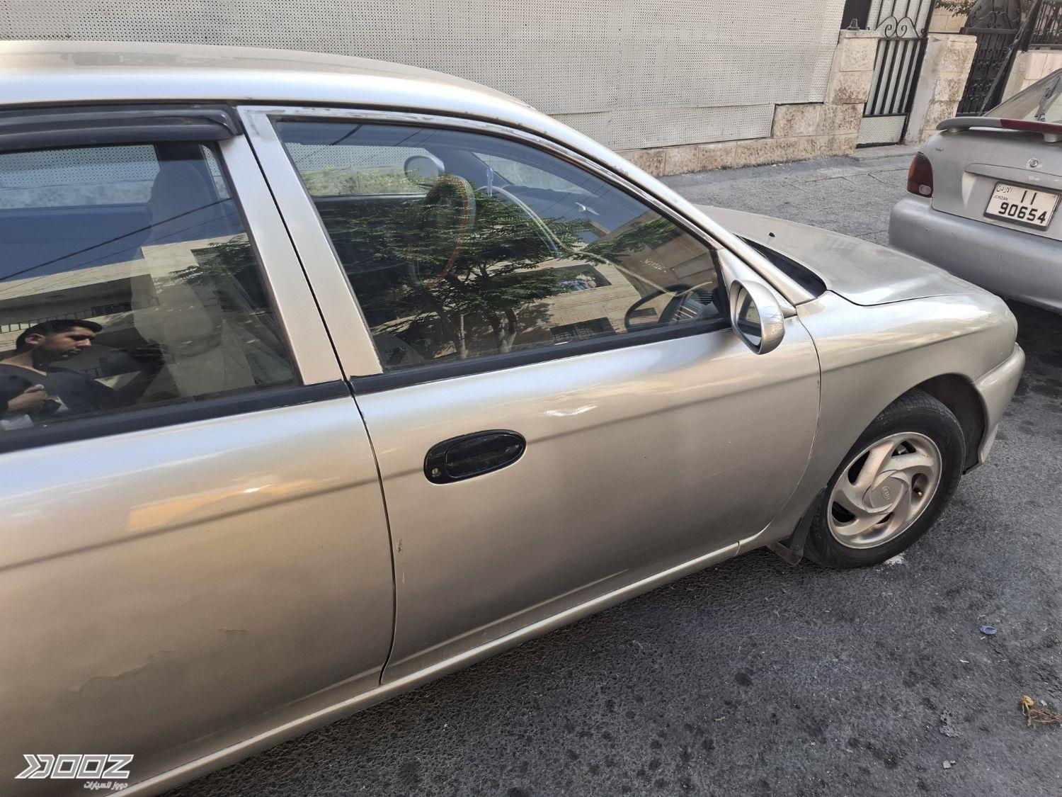 Kia Sephia 2 1997 for sale in Amman