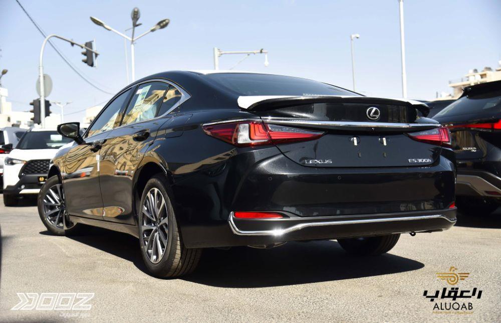 Lexus ES300H 2025 for sale in Amman