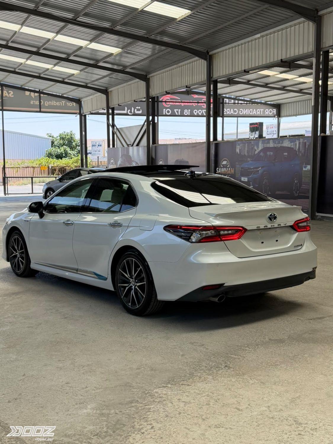 Toyota Camry 2023 for sale in Zarqa-freezone