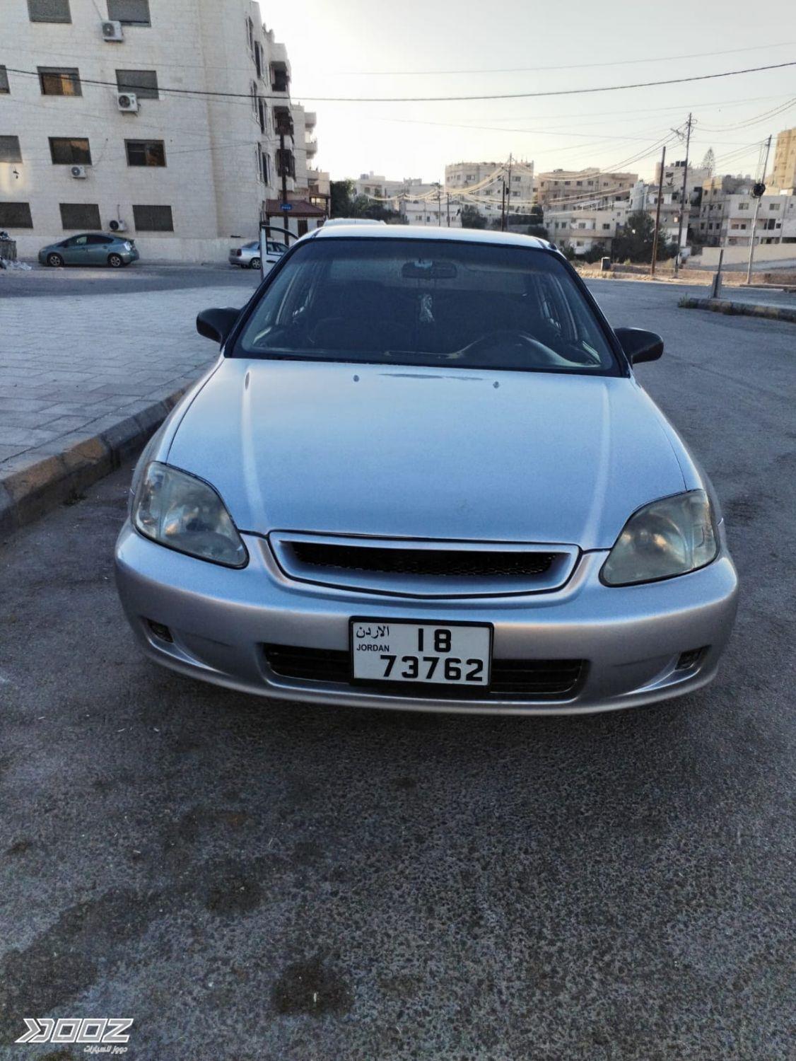 Honda Civic 2000 for sale in Zarqa