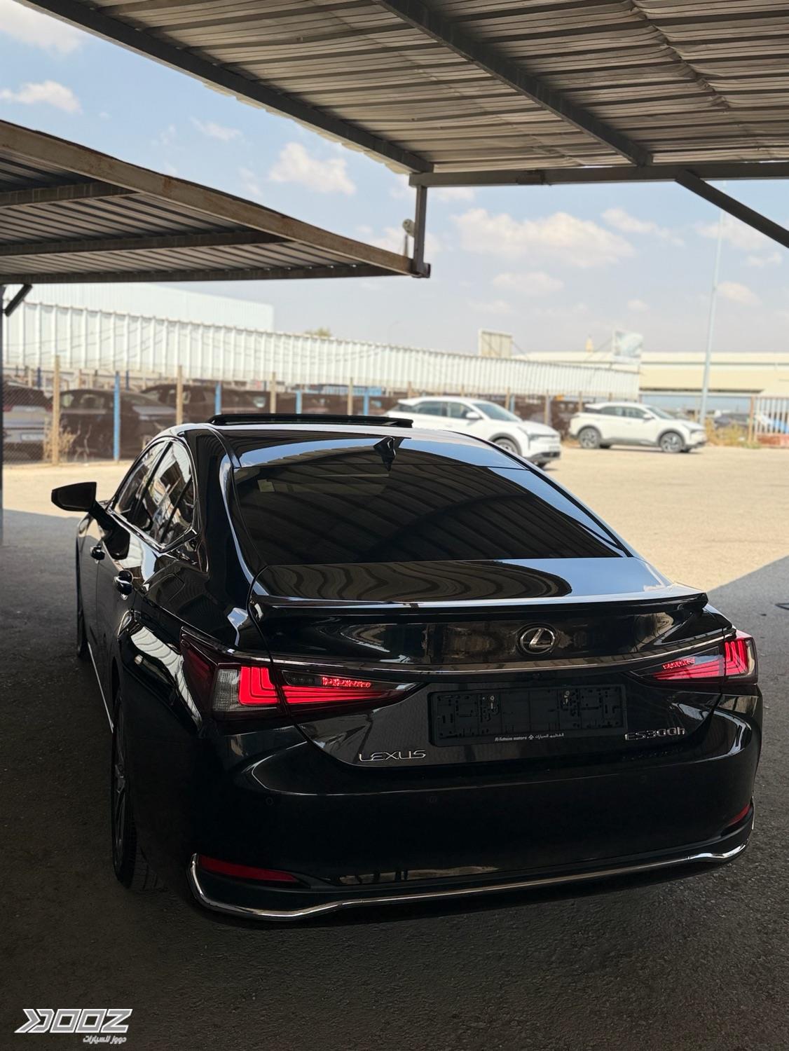 Lexus IS300 2024 for sale in Zarqa-freezone