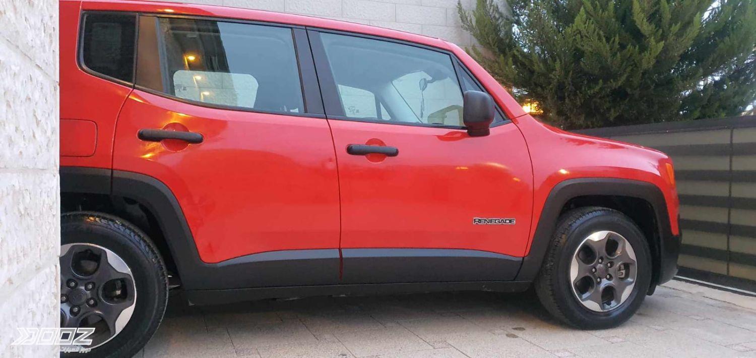 Jeep Renegade 2016 للبيع في عمان