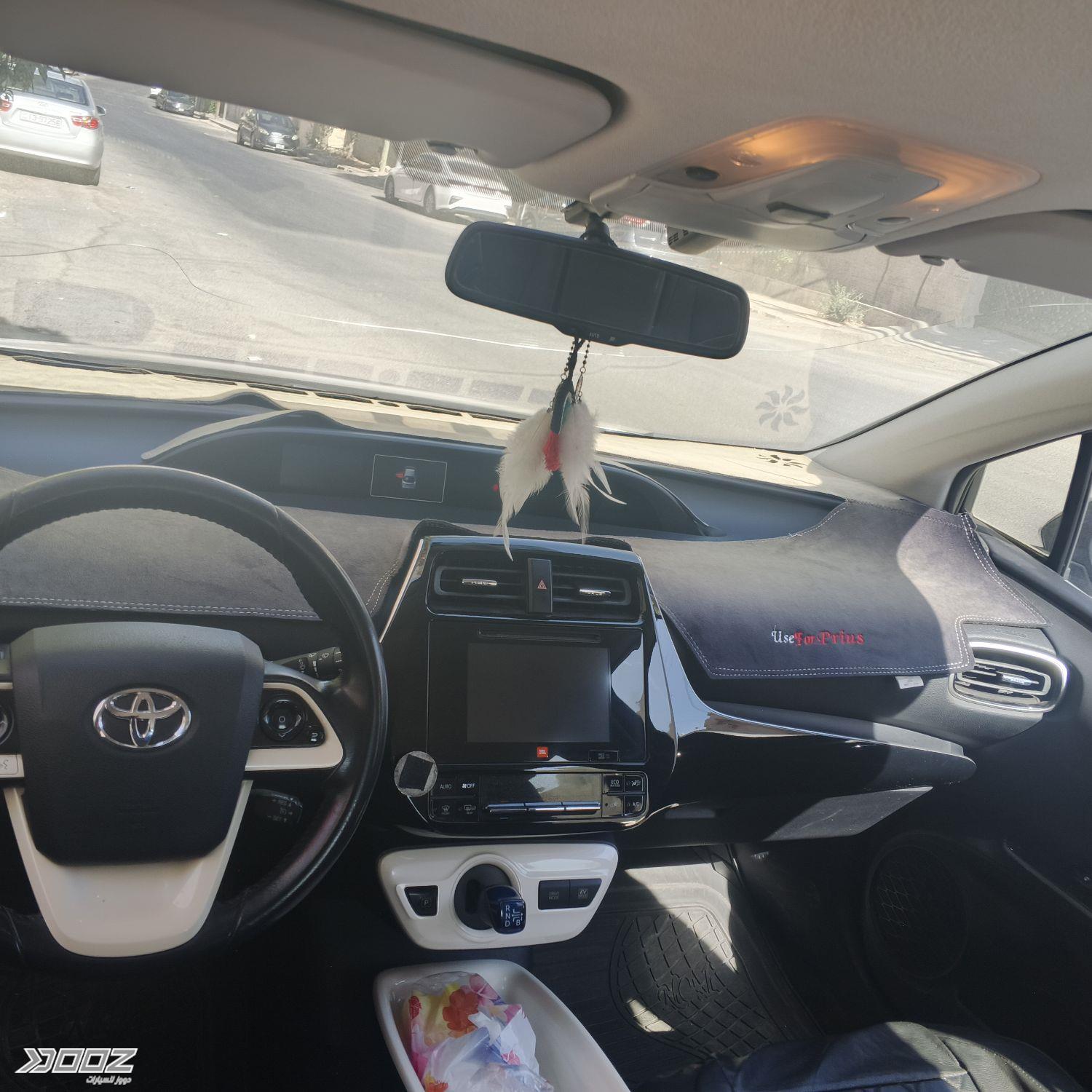 Toyota Prius 2017 for sale in Amman