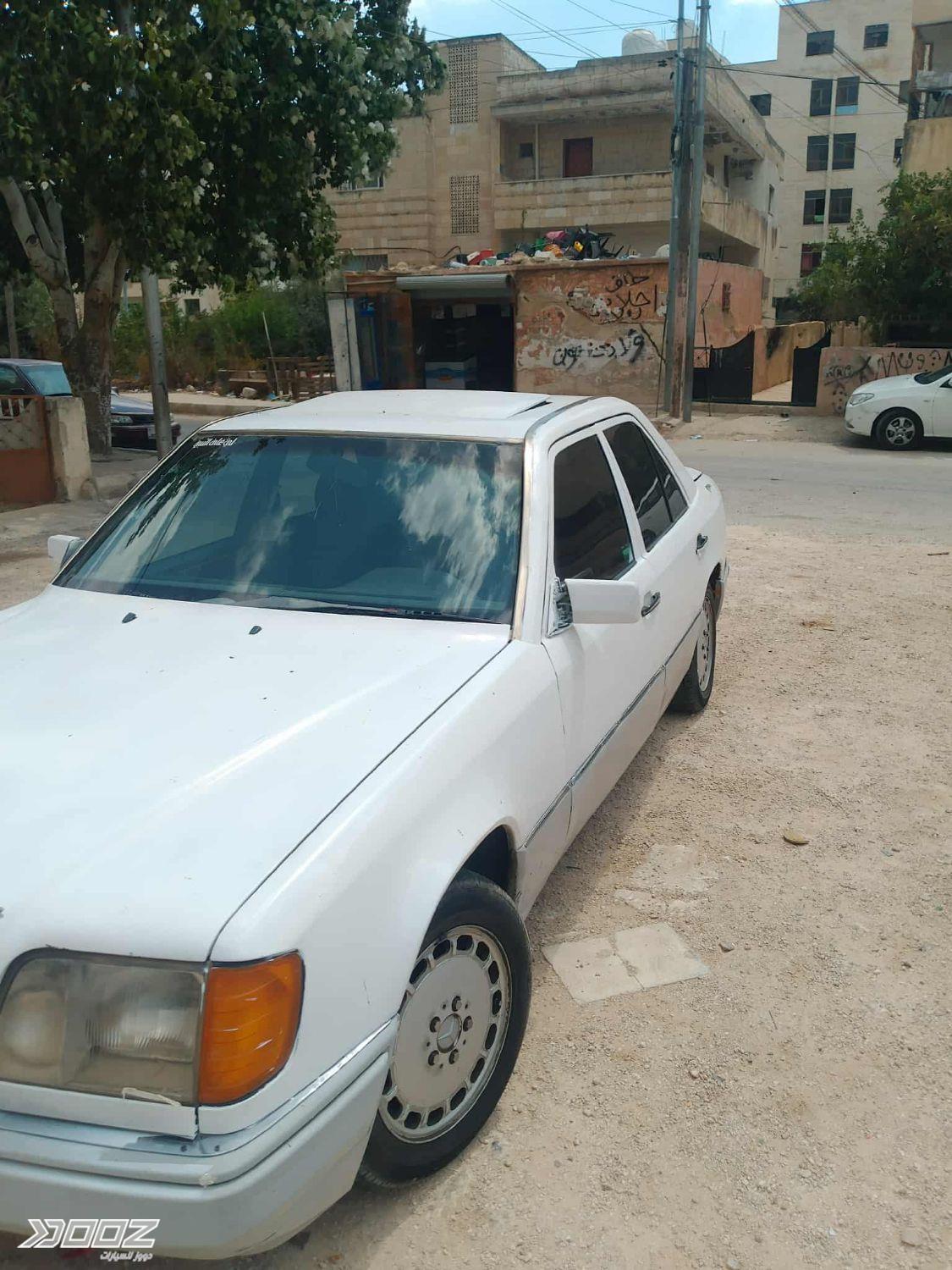 مرسيدس اي 200 1993 للبيع في إربد