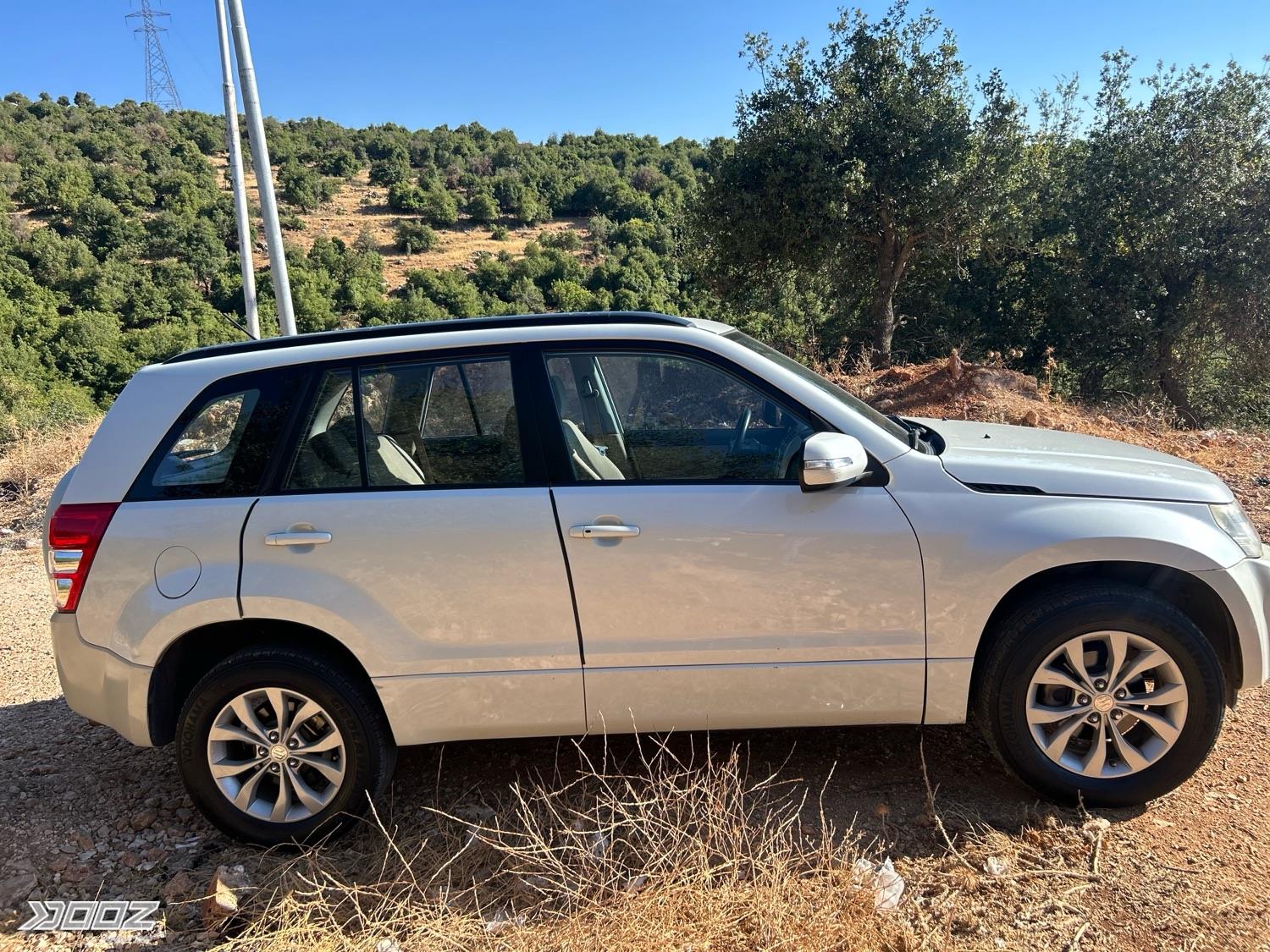 Suzuki Grand Vitara 2015 for sale in Ajloun