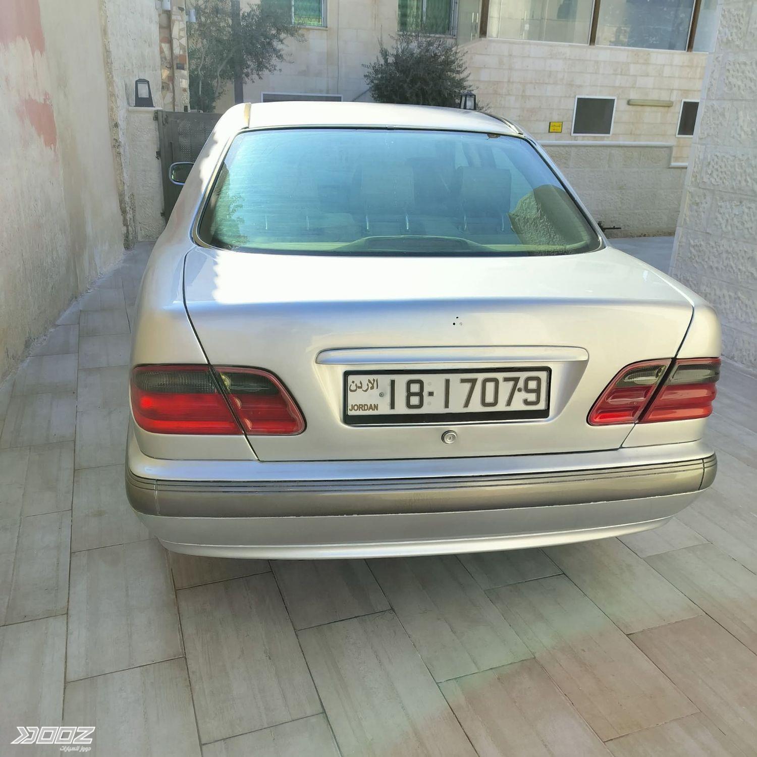 مرسيدس اي 200 كي 2001 للبيع في عمان
