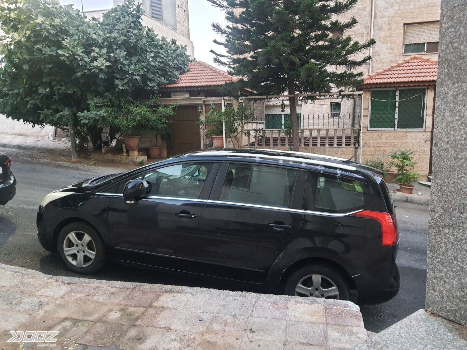 بيجو 5008 2011 للبيع في عمان