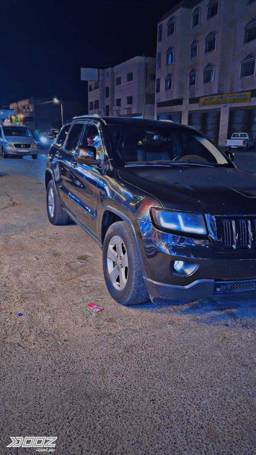 Jeep Grand Cherokee 2011 for sale in Irbid