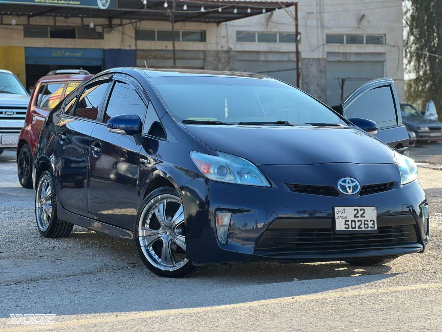 Toyota Prius 2014 for sale in Irbid