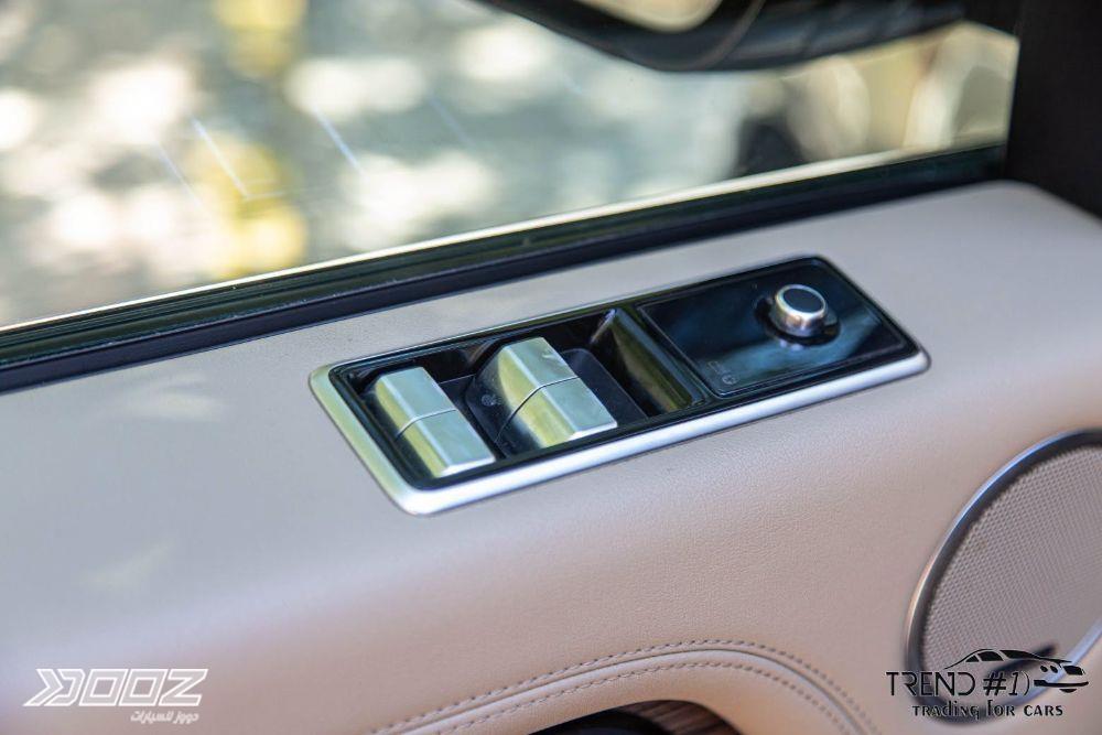 Land Rover Range Rover Vogue P400e 2020 للبيع في عمان