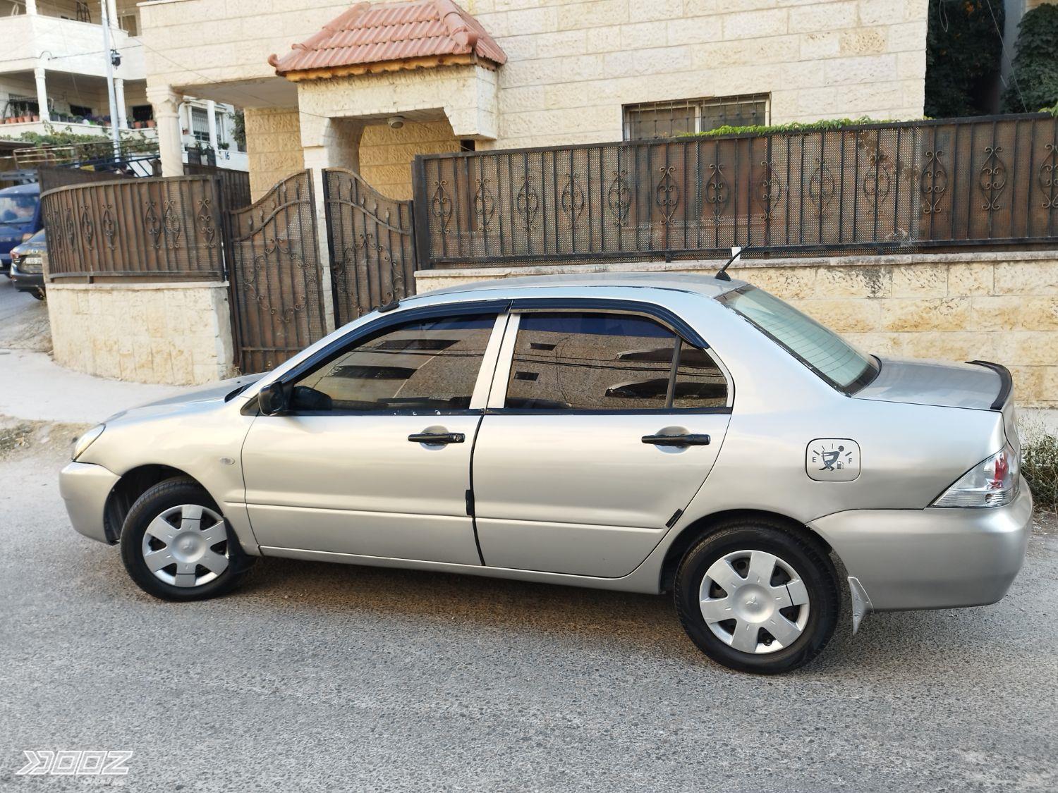 ميتسوبيشي Lancer 2004 للبيع في إربد