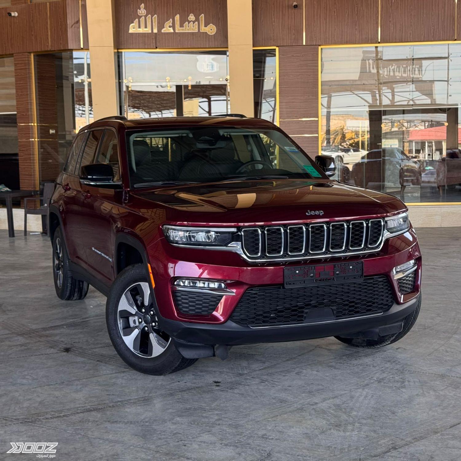 Jeep Grand Cherokee 2023 للبيع في الزرقاء