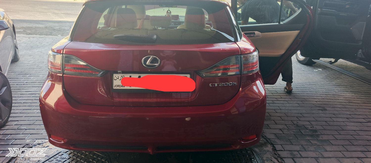 لكزس CT200H 2012 للبيع في عمان