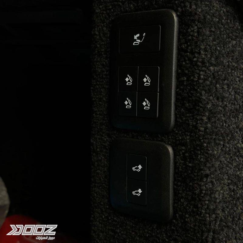 Land Rover Range Rover Vogue P400e 2020 for sale in Zarqa-freezone