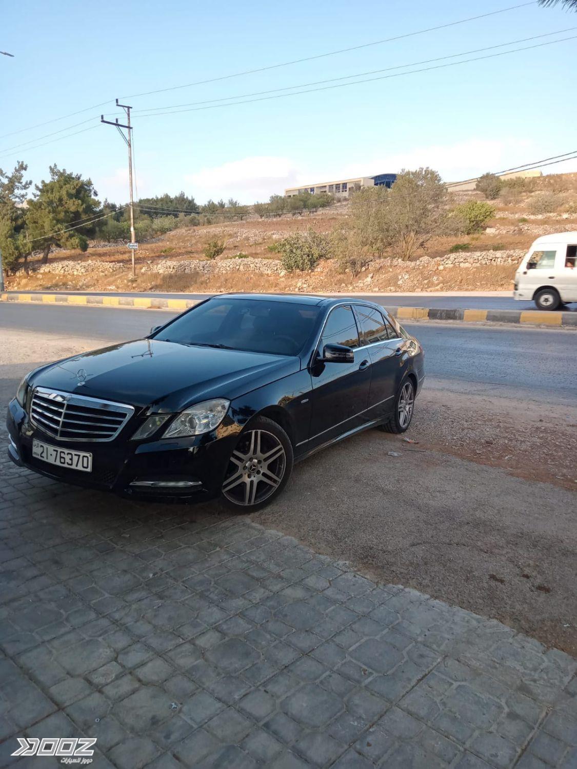 Mercedes E200 2011 for sale in Ajloun