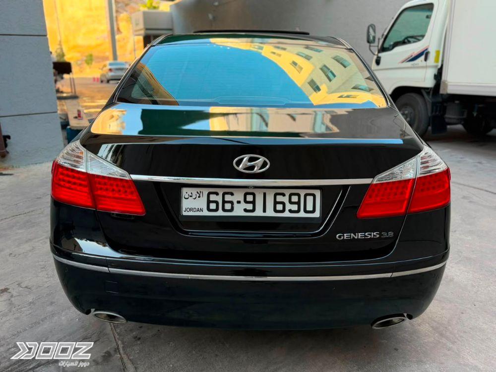 Hyundai Genesis 2010 for sale in Amman