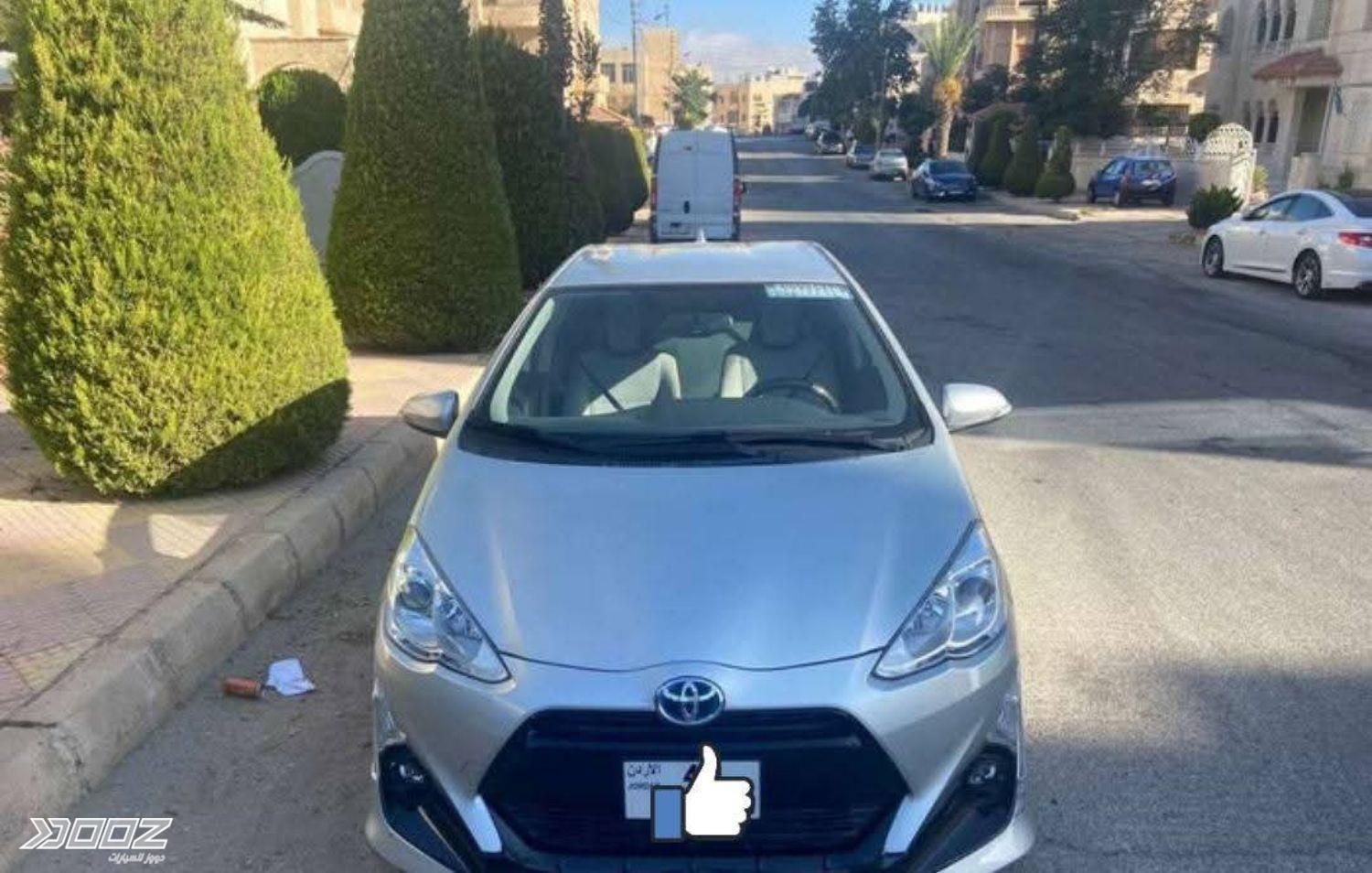 Toyota Prius C 2016 for sale in Zarqa