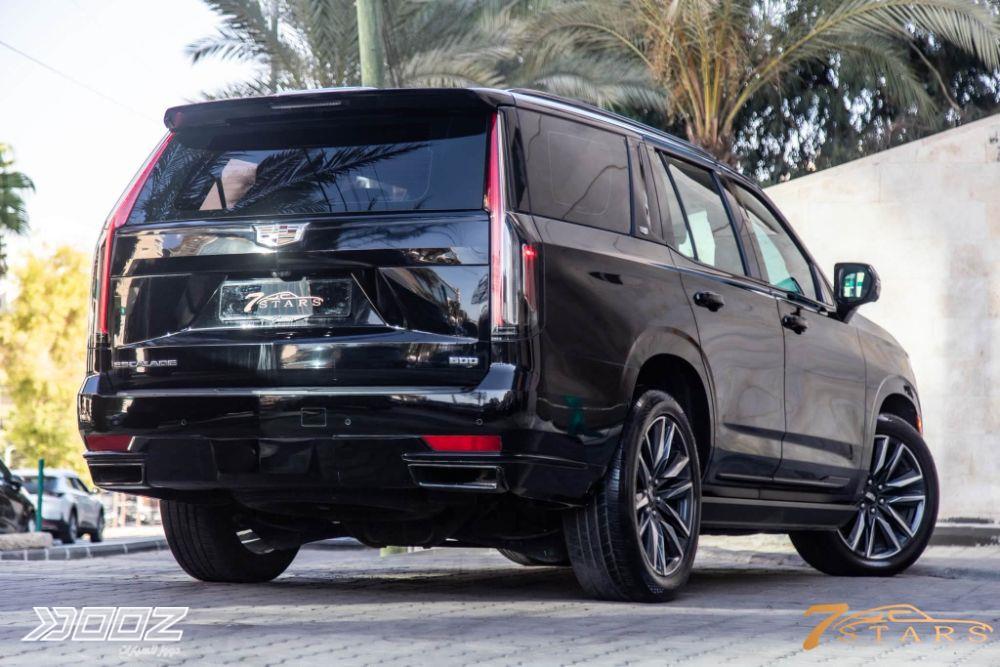 كاديلاك Escalade 2021 للبيع في عمان