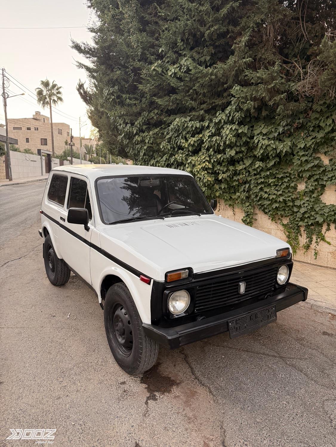 Lada Niva legend/URBAN 3 doors 1993 for sale in Amman
