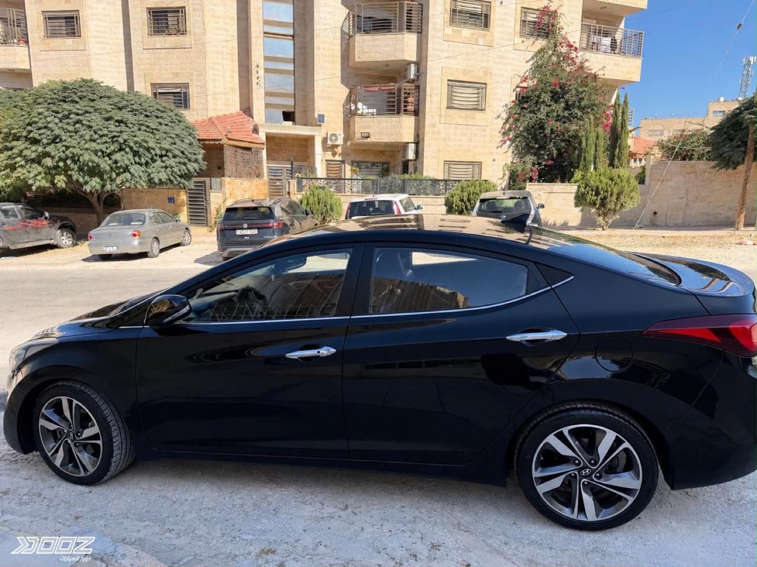 هيونداي Avante 2014 للبيع في عمان