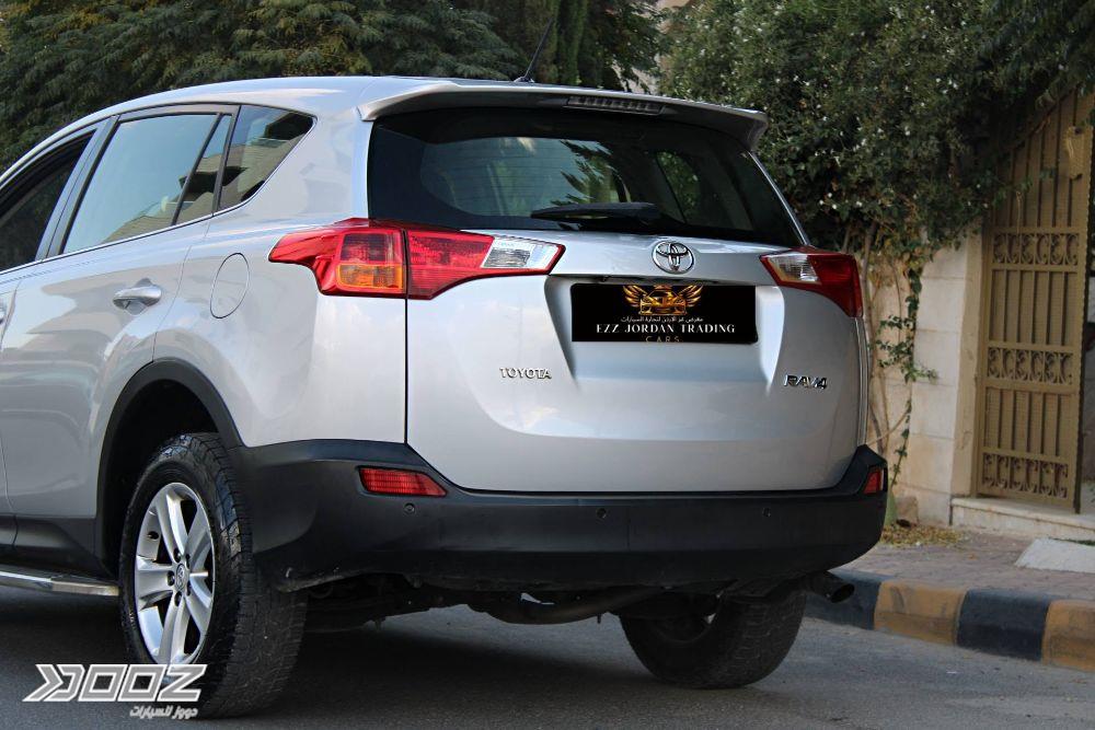 تويوتا RAV4 2015 للبيع في عمان