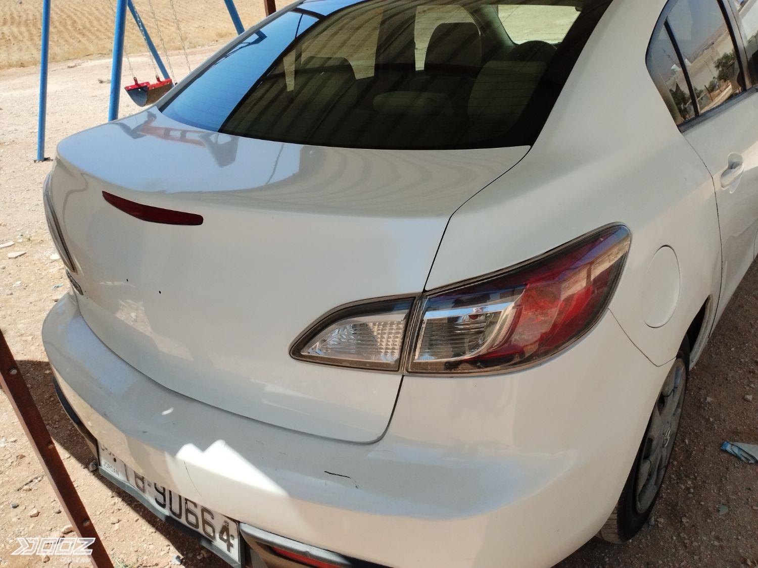 مازدا 3 2010 للبيع في الزرقاء