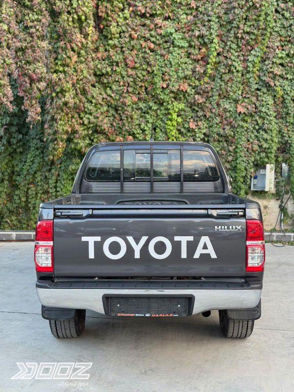 تويوتا Hilux 2015 للبيع في عمان