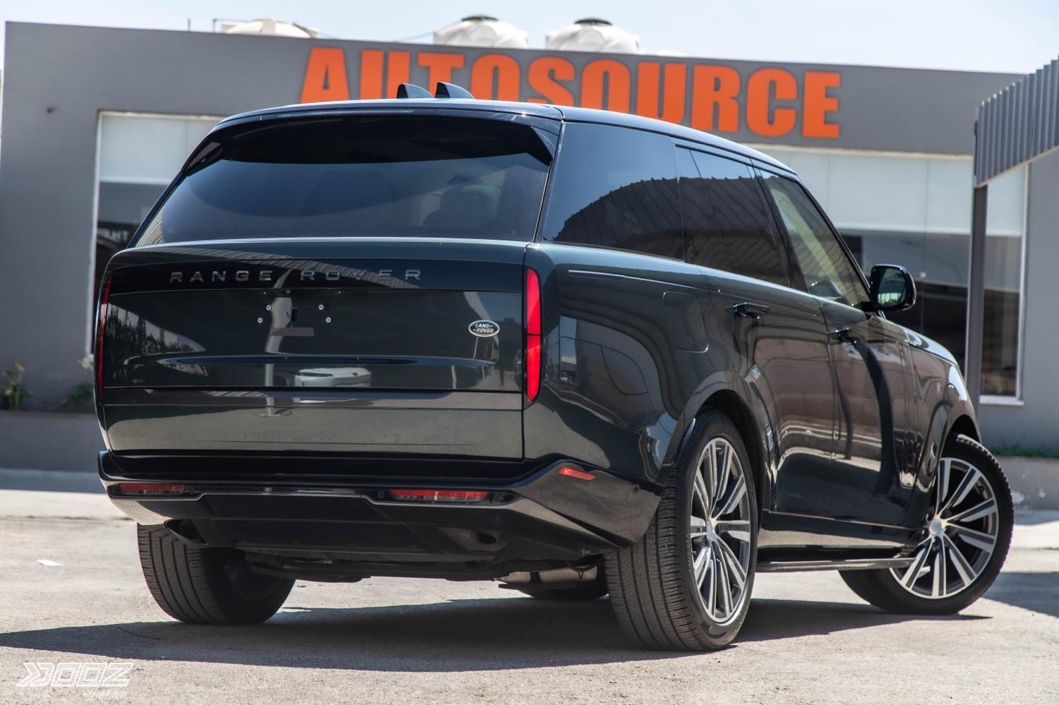 Land Rover Range Rover 2023 for sale in Zarqa-freezone