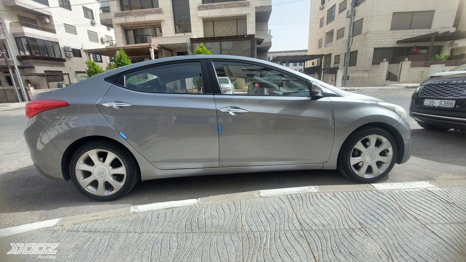 هيونداي Avante 2011 للبيع في عمان