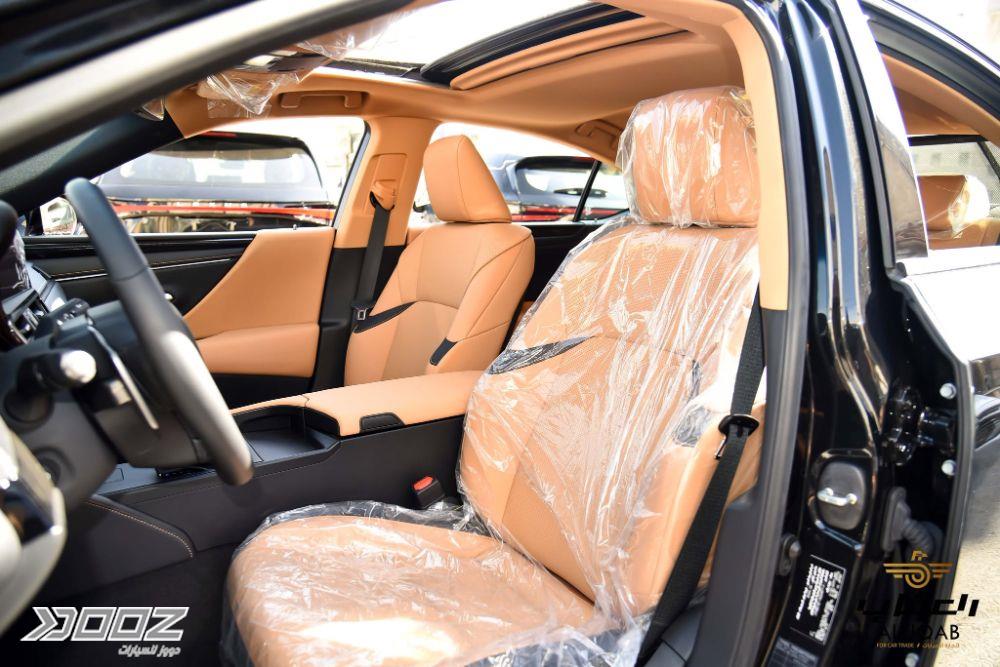 Lexus ES300H 2025 for sale in Amman
