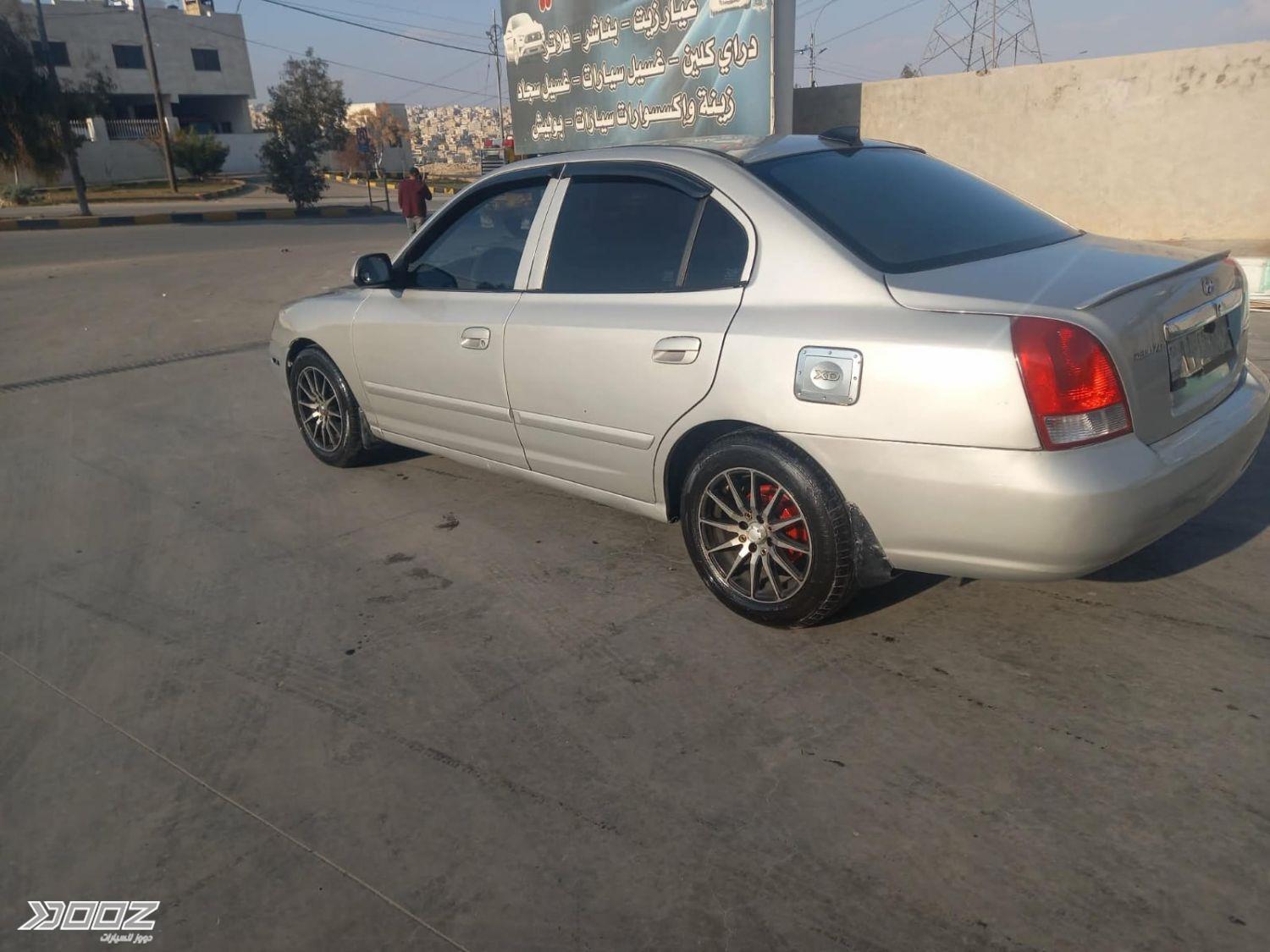 هيونداي Avante 2000 للبيع في عمان