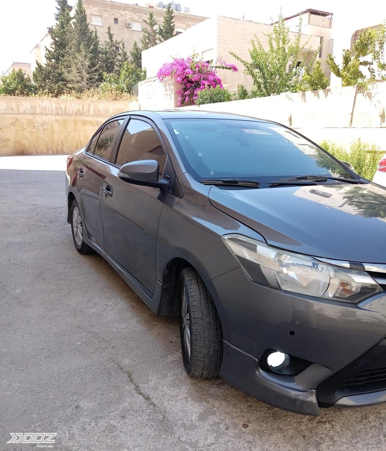تويوتا يارس 2015 للبيع في جرش
