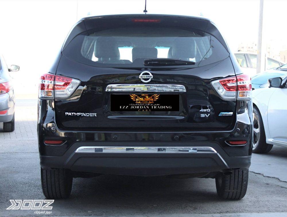 Nissan Pathfinder 2017 for sale in Amman