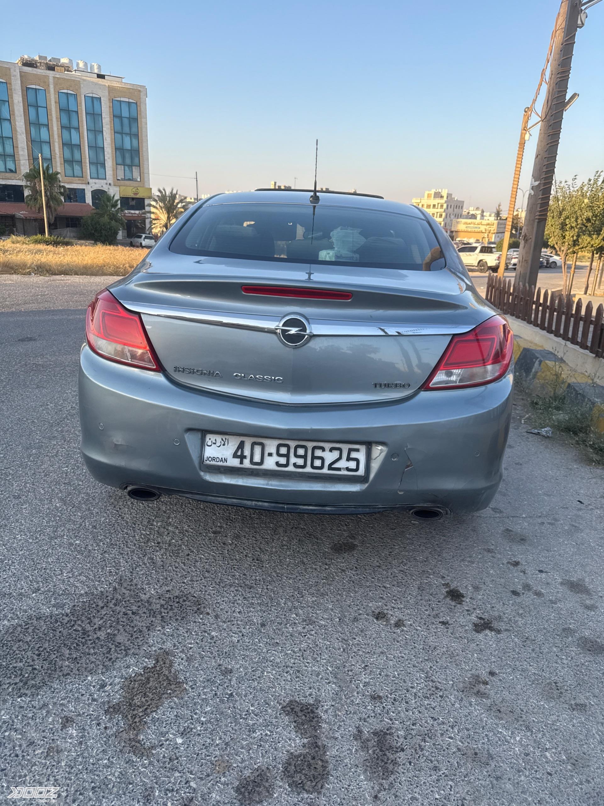 Opel Insignia 2013 for sale in Amman
