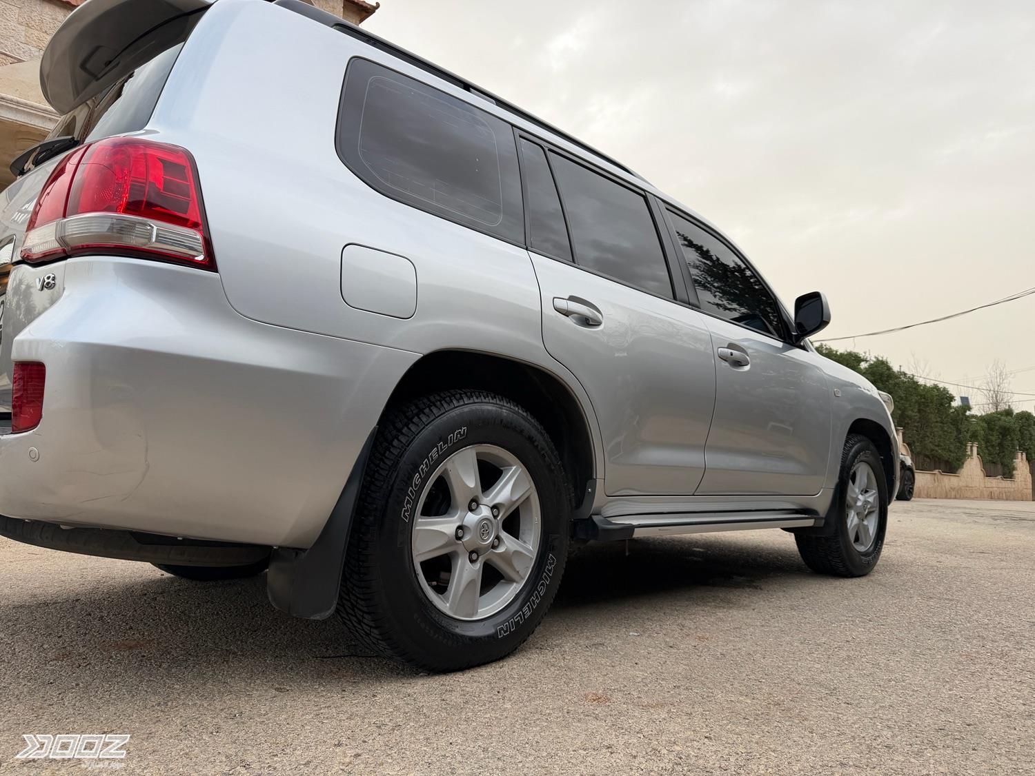 تويوتا Land Cruiser 2010 للبيع في عمان