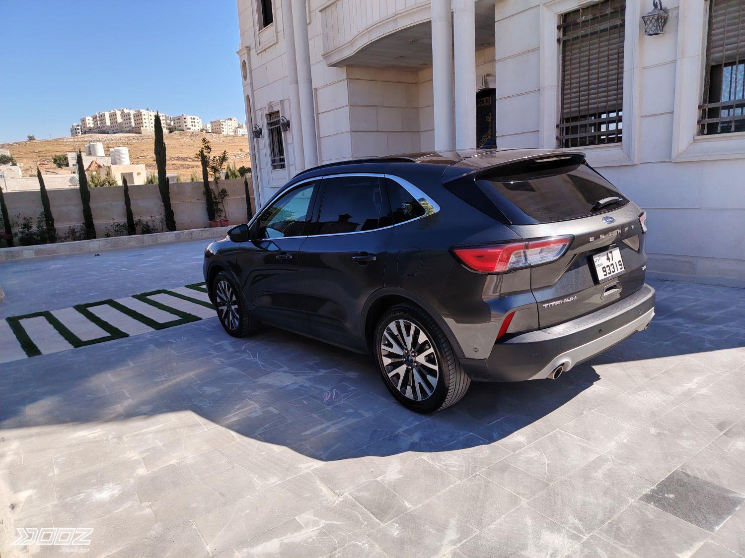 فورد اسكيب 2020 للبيع في عمان