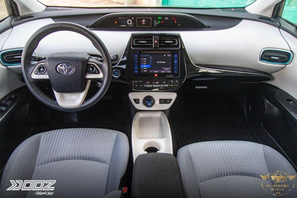 Toyota Prius 2017 for sale in Amman